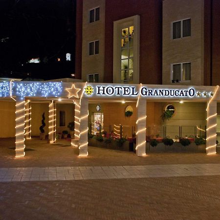 מונטלופו פיורנטינו Hotel Granducato מראה חיצוני תמונה