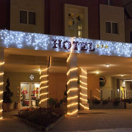מונטלופו פיורנטינו Hotel Granducato מראה חיצוני תמונה